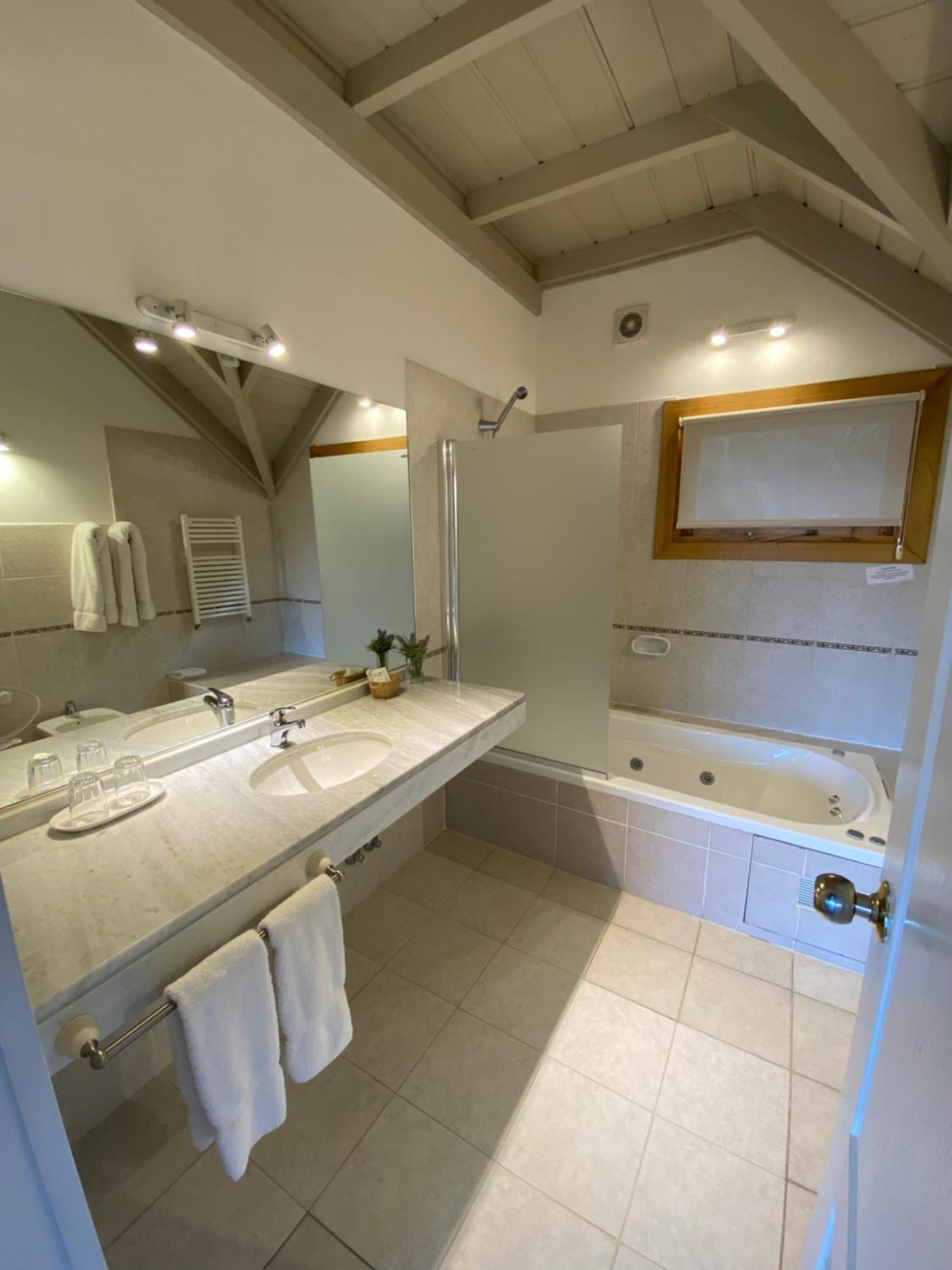 Hosteria Puertas Del Sol By Visionnaire Вилья-ла-Ангостура Экстерьер фото